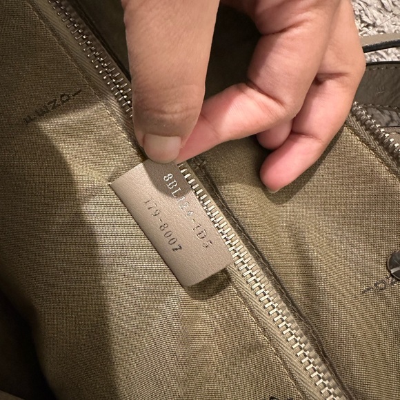 Fendi By The Way bag in taupe. Include dustbag and certificate. - Picture 7 of 8